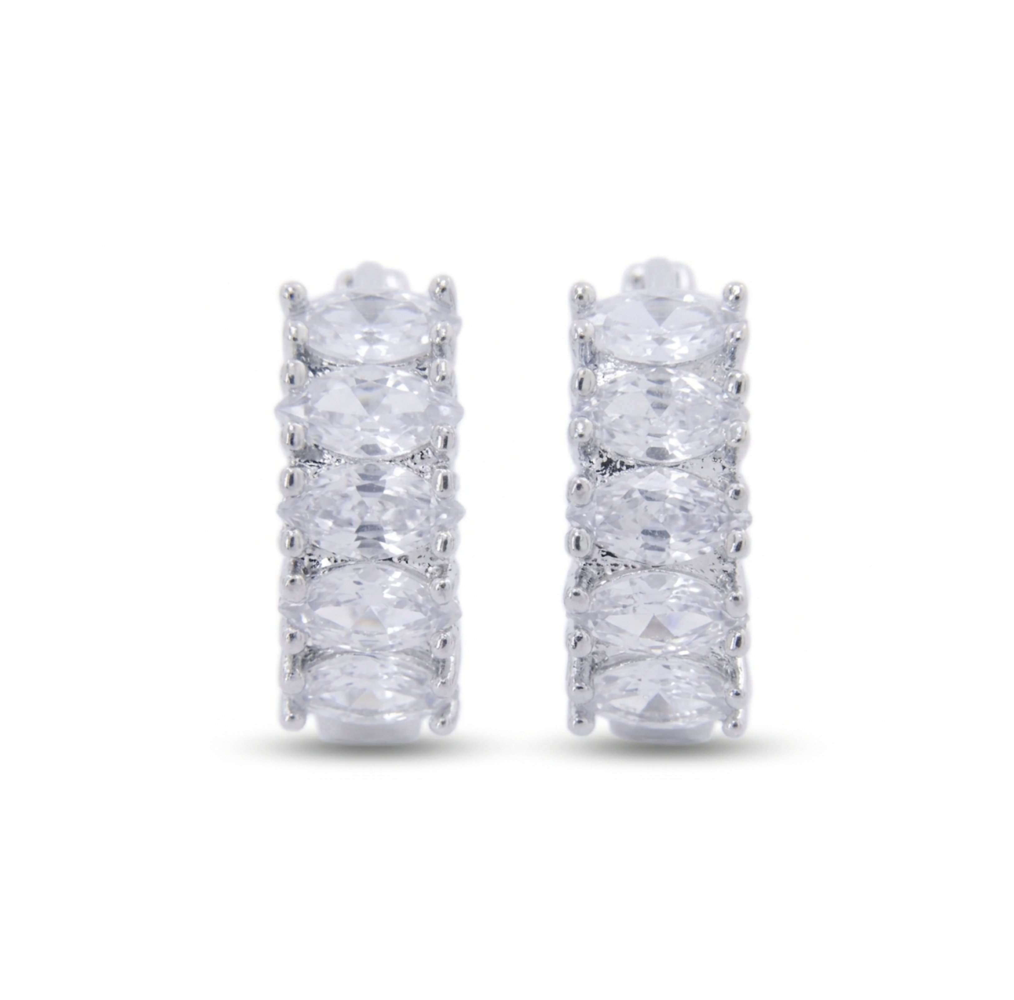 ARETES LV ZIRCONIA OVALADA