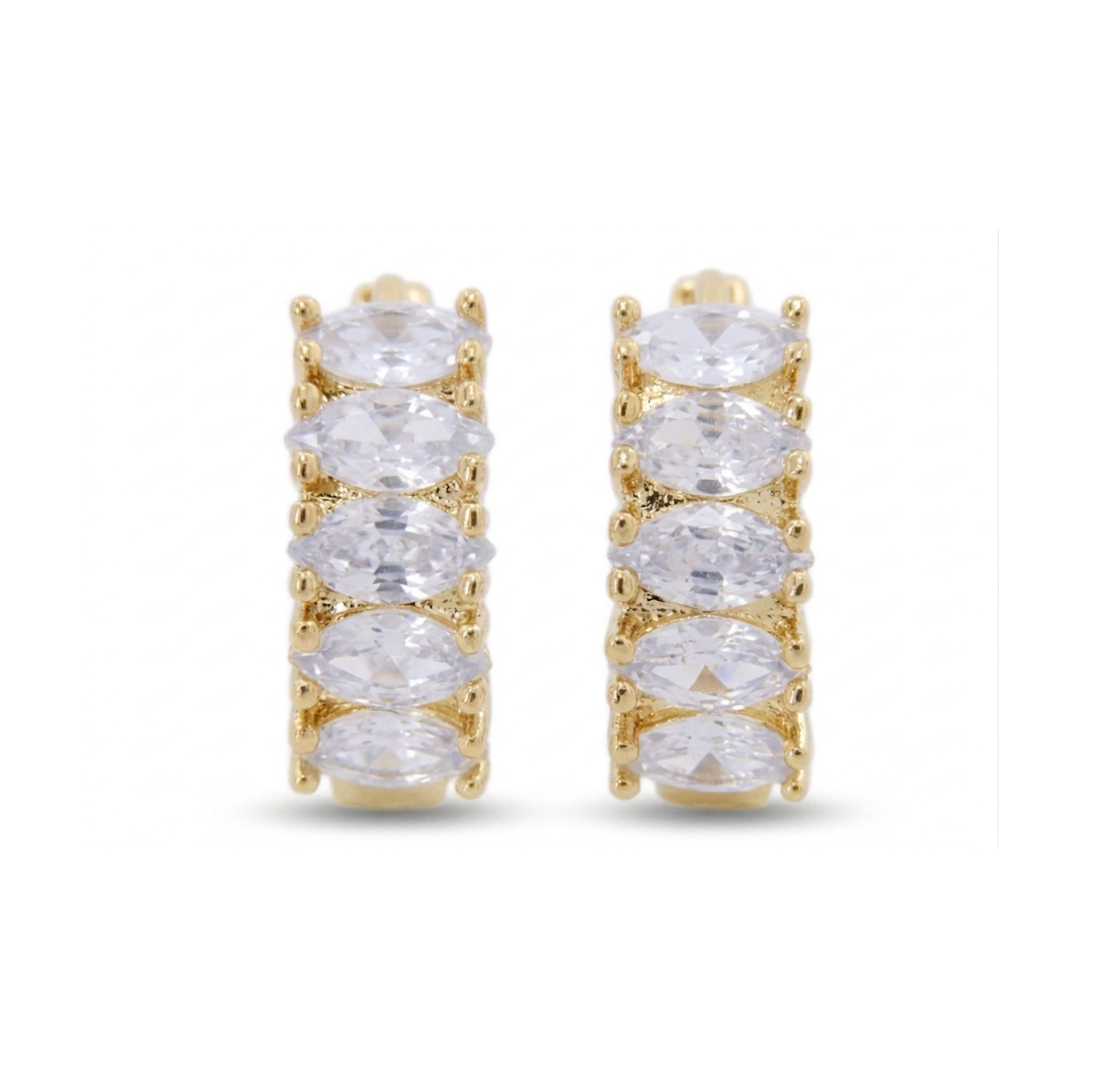 ARETES LV ZIRCONIA OVALADA BAÑO DE ORO 18K